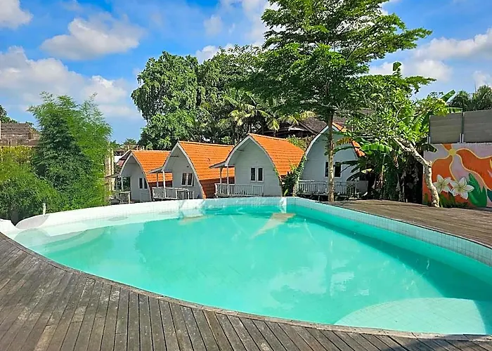 ホテル Cove Wong Village 3*